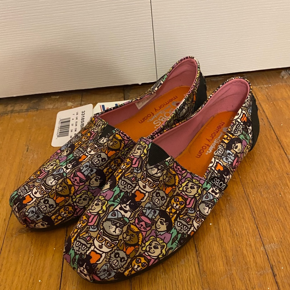 Bob’s for Cats by Sketchers